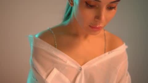 mila may  online show from September 13, 3:12 pm