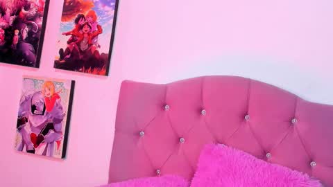 Snapshot of mila_nixon01 chatting on September 18, 6:10 pm MILA online show from September 18, 6:10 pm