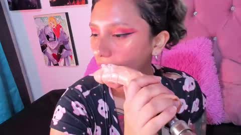 Snapshot of mila_nixon01 chatting on October 3, 4:53 am MILA online show from October 3, 4:53 am