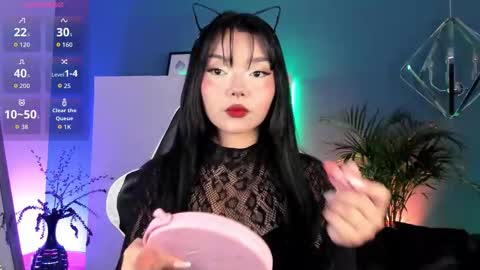 Mila online show from January 9, 11:35 am