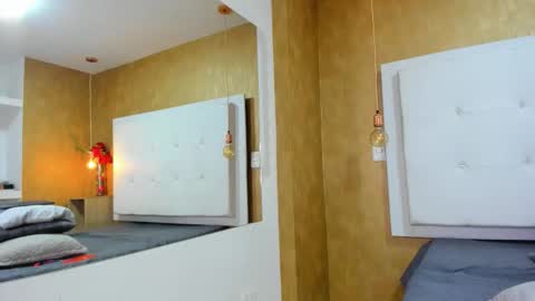          online show from March 9, 9:30 pm