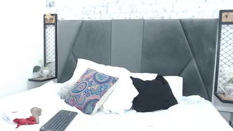 mila online show from February 9, 2:40 pm