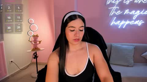 Mila online show from November 6, 2:12 am