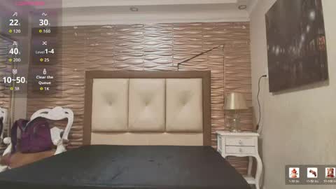 miladiosa online show from April 5, 1:08 pm