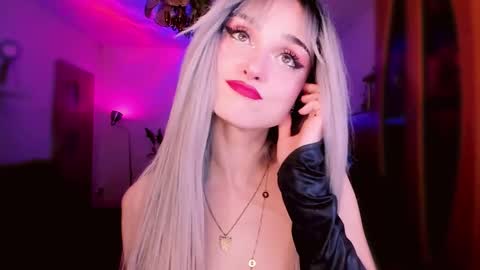 MiladyJolie online show from March 1, 3:30 am