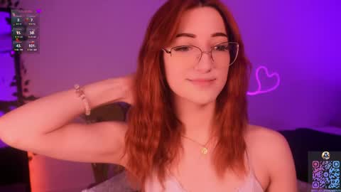 Snapshot of milaflameee_ chatting on May 30, 3:20 pm Mila . online show from May 30, 3:20 pm
