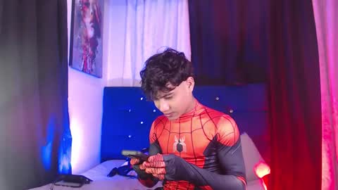 Snapshot of milan_anxel chatting on February 10, 2:15 am Milan Anxel online show from February 10, 2:15 am