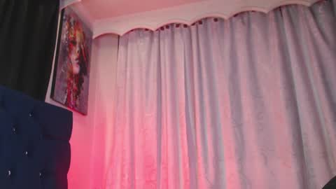 Snapshot of milan_anxel chatting on April 29, 3:10 am Milan Anxel online show from April 29, 3:10 am