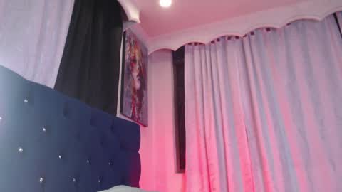 Snapshot of milan_anxel chatting on May 2, 1:54 am Milan Anxel online show from May 2, 1:54 am