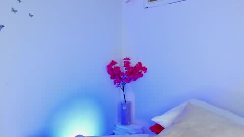 Snapshot of milan_d01 chatting on June 7, 6:55 pm Nice To Meet you Welcome here online show from June 7, 6:55 pm