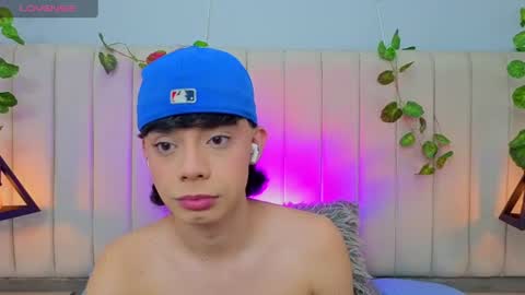 Snapshot of milan_zapata chatting on June 11, 10:41 pm MILAN online show from June 11, 10:41 pm