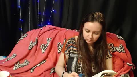 MilAna online show from March 28, 1:33 pm