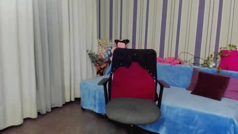 MilanaAlvis online show from October 18, 12:17 pm