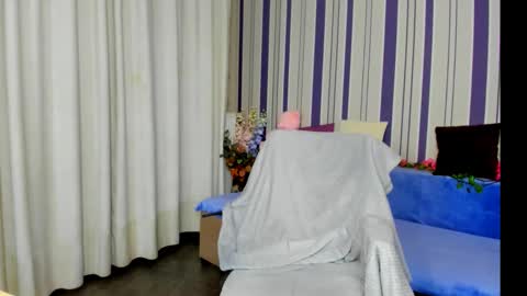 MilanaAlvis online show from November 30, 1:15 pm