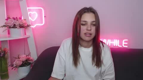 milanaangelas online show from January 24, 10:43 am