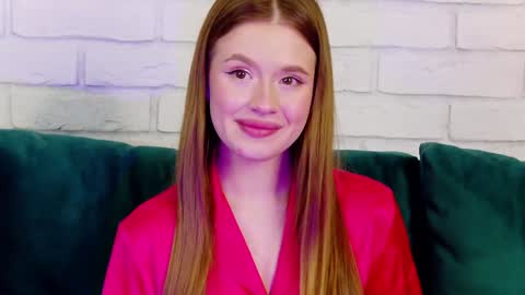 Snapshot of milanabalmain chatting on February 5, 8:14 pm MilanaBalmain online show from February 5, 8:14 pm