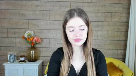 Snapshot of milanabalmain chatting on February 10, 5:03 am MilanaBalmain online show from February 10, 5:03 am