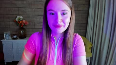 Snapshot of milanabalmain chatting on February 11, 11:43 am MilanaBalmain online show from February 11, 11:43 am