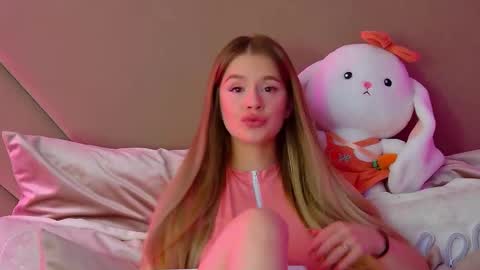 Snapshot of milanabalmain chatting on March 3, 4:36 am MilanaBalmain online show from March 3, 4:36 am