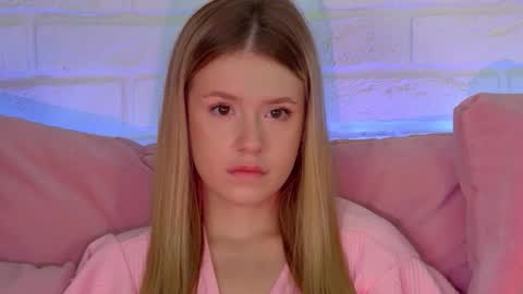 Snapshot of milanabalmain chatting on September 27, 4:39 am MilanaBalmain online show from September 27, 4:39 am