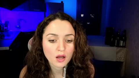 milanabankss online show from May 10, 6:35 pm