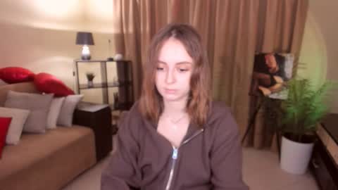 Snapshot of milanabells chatting on May 27, 5:10 pm MilanaBells online show from May 27, 5:10 pm