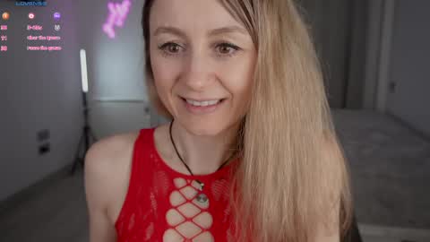 Milana online show from May 4, 5:42 pm