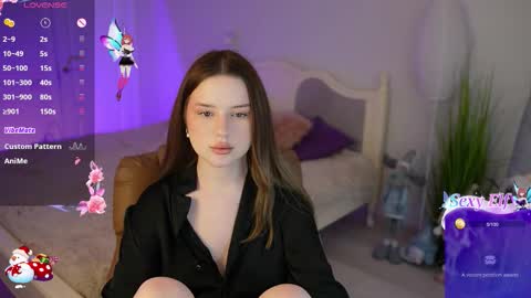 milanamoons online show from January 13, 9:36 am