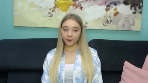 Snapshot of milanasii chatting on February 21, 6:47 am Milana online show from February 21, 6:47 am