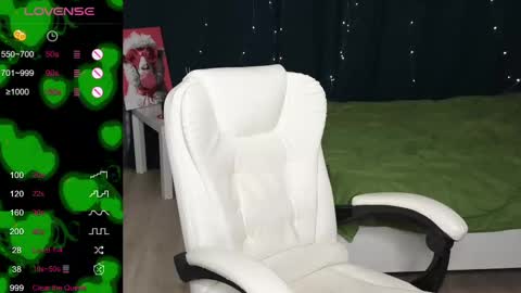 Mila online show from February 20, 5:07 pm