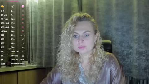 Snapshot of milanna_x chatting on September 14, 7:24 pm milanna_x online show from September 14, 7:24 pm