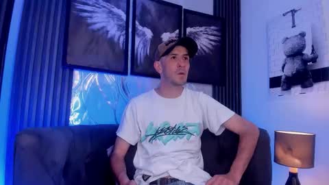 MILAN online show from February 23, 11:40 am