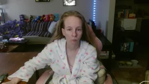 Snapshot of milastoned chatting on February 18, 2:35 pm Mila online show from February 18, 2:35 pm