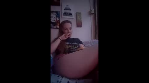 Snapshot of milastoned chatting on February 21, 7:42 am Mila online show from February 21, 7:42 am