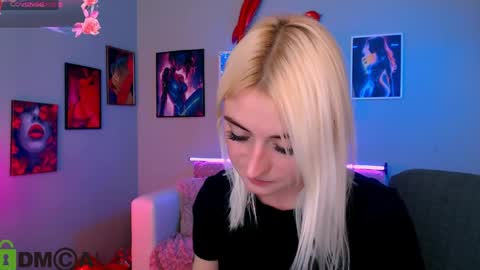 just mila online show from March 30, 7:48 pm