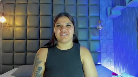 Snapshot of mile_u chatting on March 9, 2:18 am Milena online show from March 9, 2:18 am