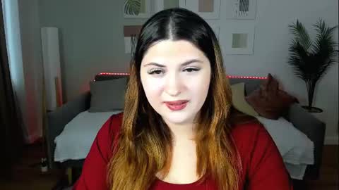 milenafiery online show from June 16, 7:44 am