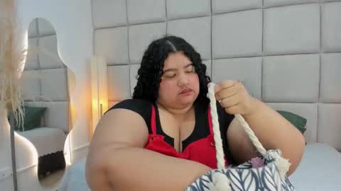 Miley online show from December 2, 12:43 pm