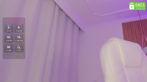 Snapshot of mileyberry chatting on December 14, 8:23 am IEY EY online show from December 14, 8:23 am