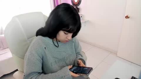 Snapshot of mileyberry chatting on September 21, 12:40 pm IEY EY online show from September 21, 12:40 pm
