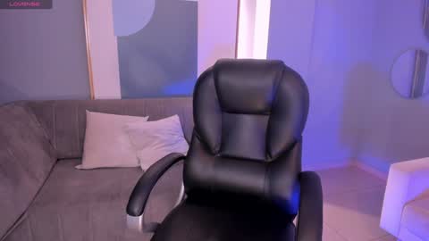 Miley Cruz  IG miley model23 online show from December 31, 4:06 am