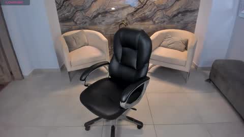 Miley Cruz  IG miley model23 online show from November 23, 5:57 pm