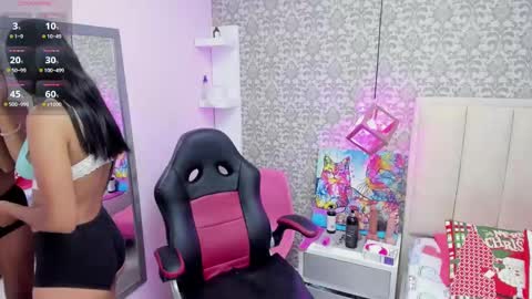 MILEY online show from January 4, 7:23 pm