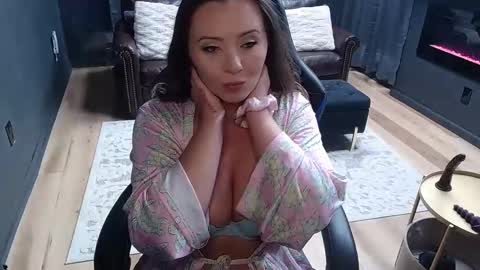 Miley Madness online show from October 7, 5:54 pm