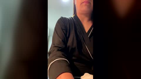 Melissa online show from May 29, 10:35 am