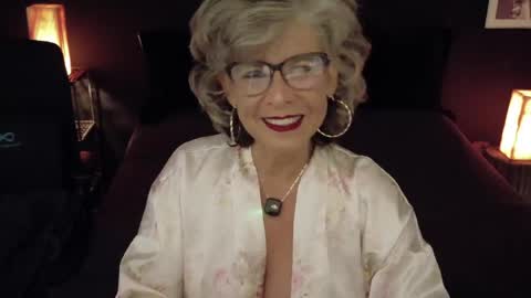 Fabiola online show from April 26, 5:43 pm