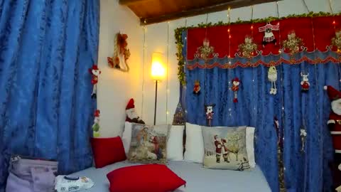 Nakary Bustamante online show from December 4, 11:46 pm