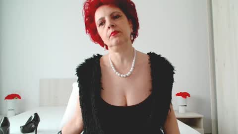Milfsupreme online show from March 11, 12:28 pm
