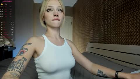 Mila 3 aka Deepthroat World Champion online show from May 24, 1:32 am