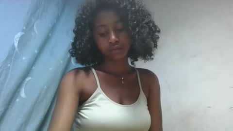 Snapshot of milinasy chatting on February 28, 12:17 pm milinasy online show from February 28, 12:17 pm